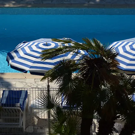 Eden Azur - Hoteliere 4* Golfe-Juan