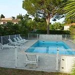Eden Azur - Hoteliere Aparthotel 4*