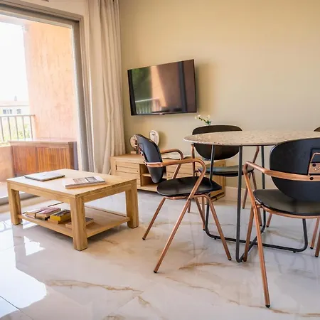 Appart hôtel Eden Azur - Hoteliere 2*