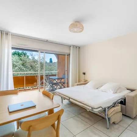 Appart hôtel Eden Azur - Hoteliere 2*