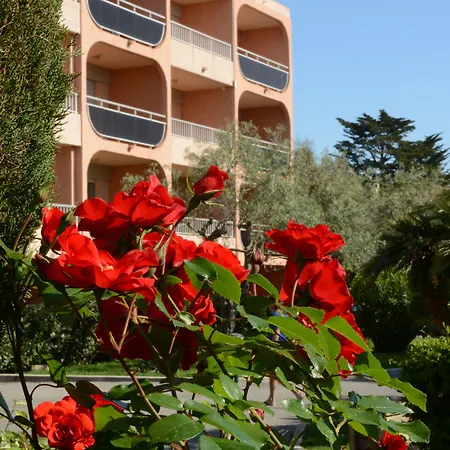 Eden Azur - Hoteliere 4*