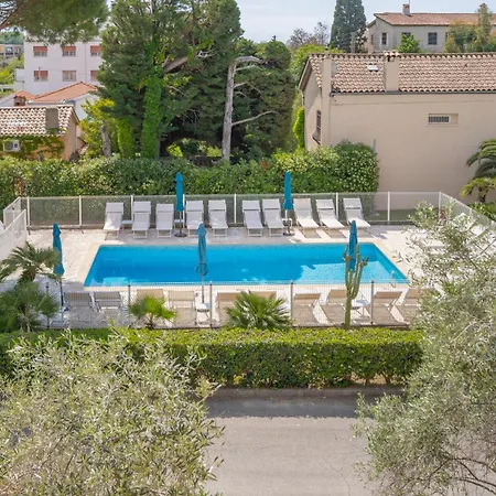 Aparthotel Eden Azur - Hoteliere