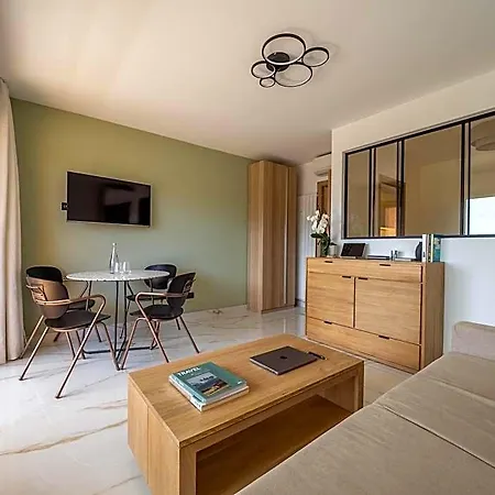 Aparthotel Eden Azur - Hoteliere Golfe-Juan
