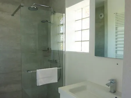 Eden Azur - Hoteliere Appart hôtel Golfe-Juan