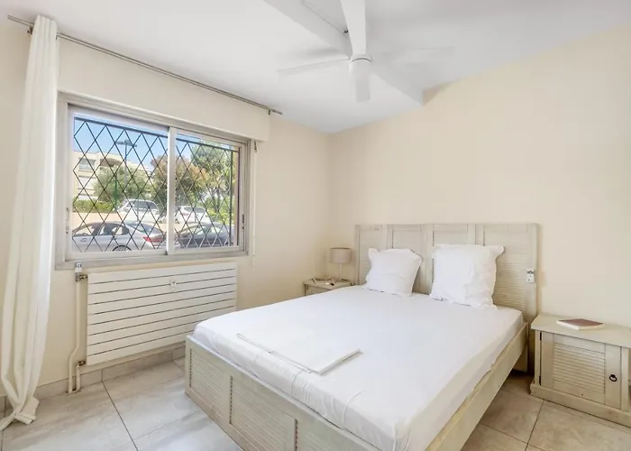 Eden Azur - Hoteliere מלון דירות 4*