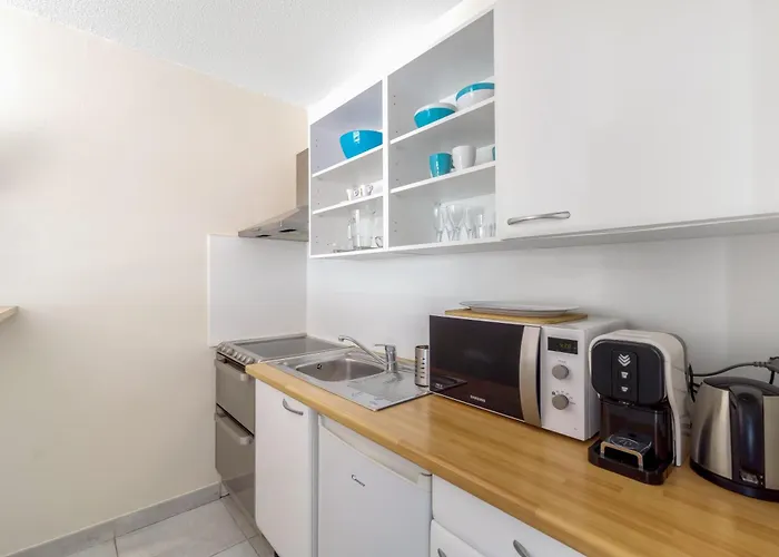 Eden Azur - Hoteliere