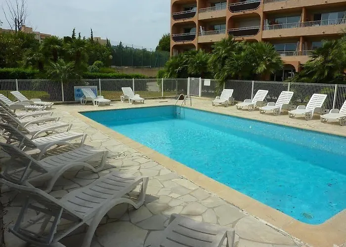 Aparthotel Eden Azur - Résidence Hôtelière Golfe Juan